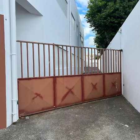 شقة A Casa Do Terraco *